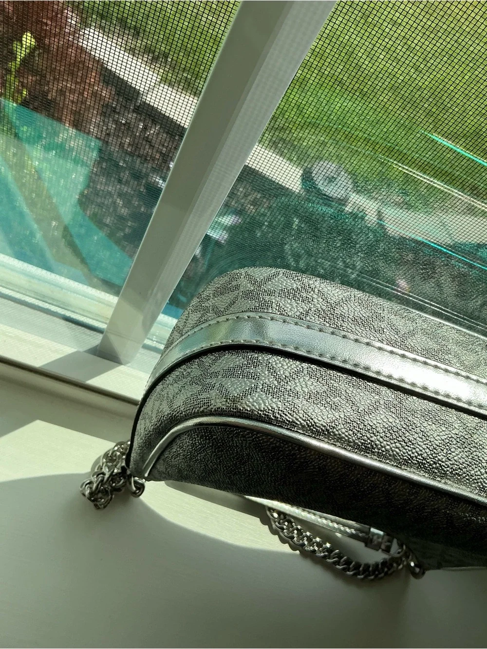 Michael Kors Jet Set Charm Metallic Silver Signature Logo Chain Shoulder Bag